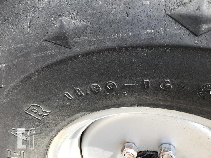 1992-white-6105-image-26