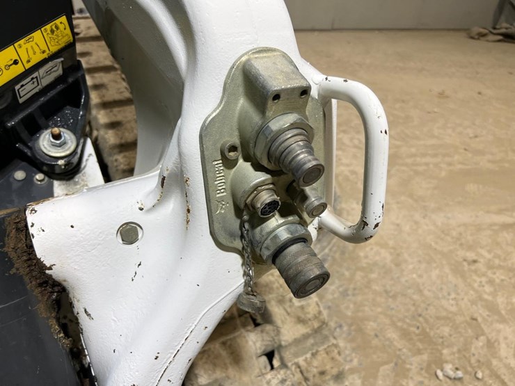 2023-bobcat-t66-image-11