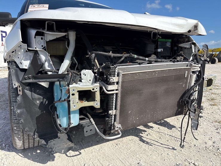 2018-ford-explorer-image-11