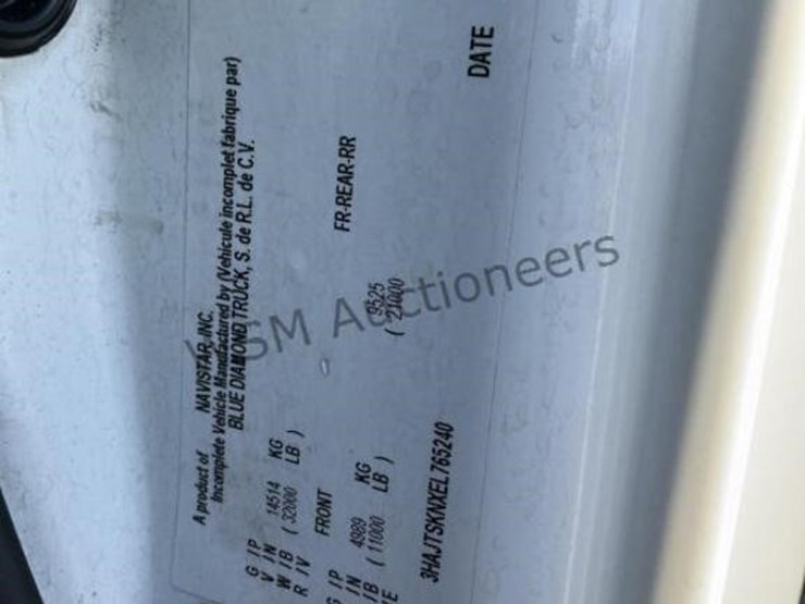 2014-international-4300lp-spray-truck-image-24