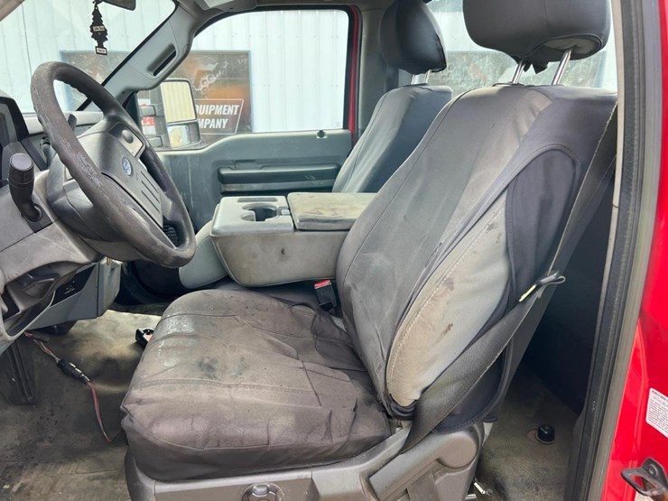 2014-ford-f350-image-21