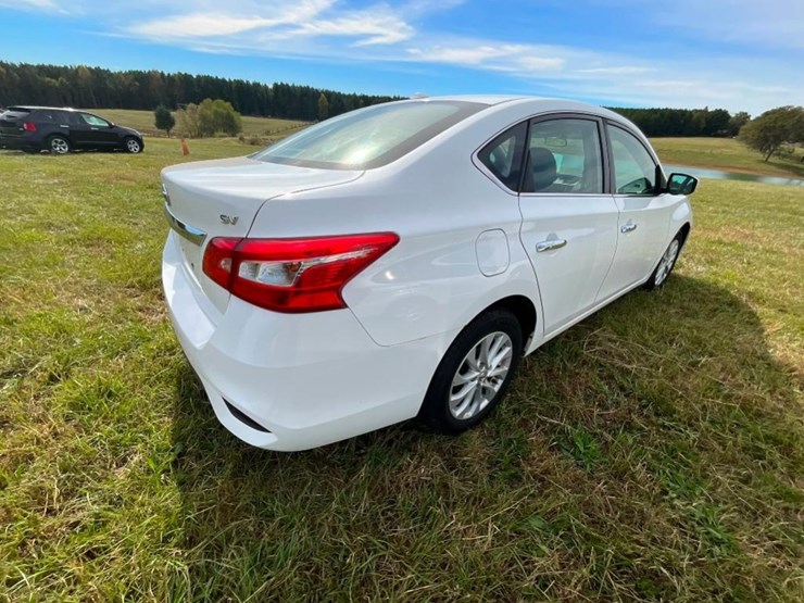 2019-nissan-sentra-(at,-miles-read-124131,-image-8