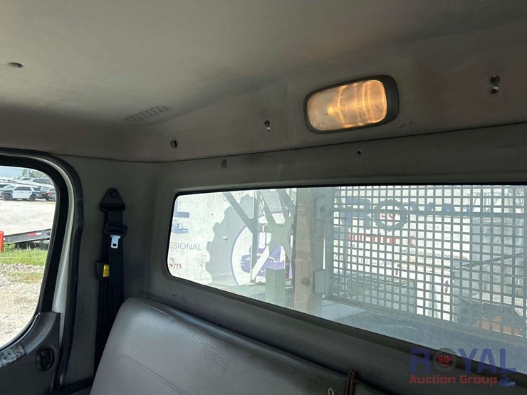 2016-freightliner-m2-106-altec-am50-50ft.-bucket-truck-image-17