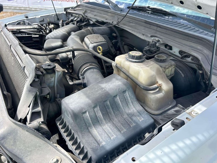 2008-ford-f350-image-8