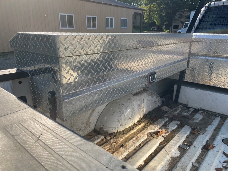 2017-ford-f250-xl-image-25