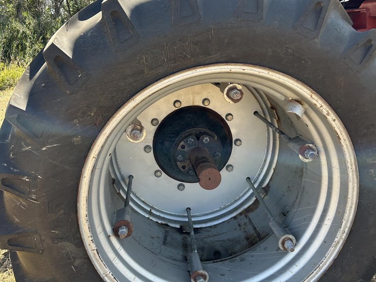 international-1586-image-59