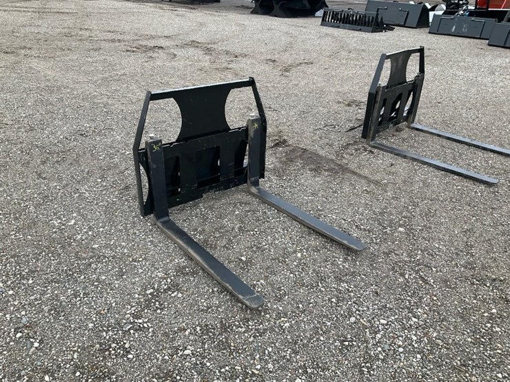 universal-42-in-image-1