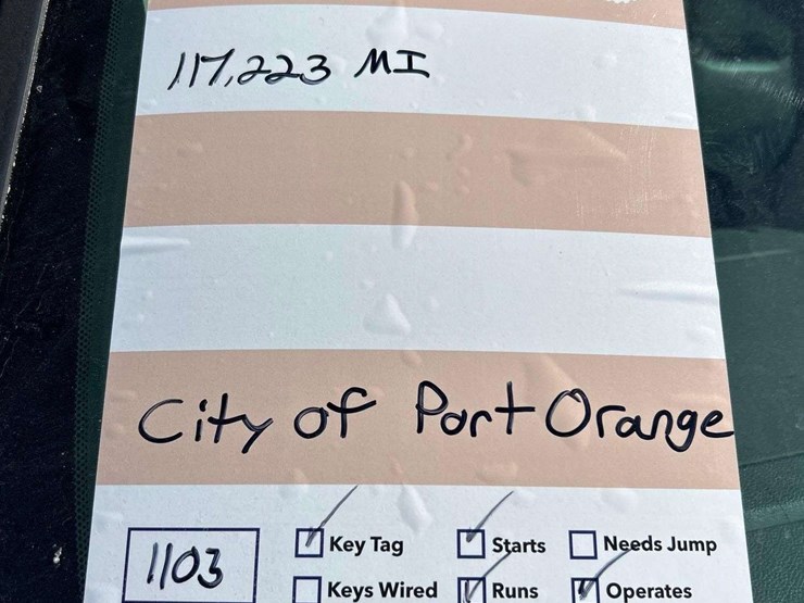 2013-chevrolet-silverado-3500-image-37