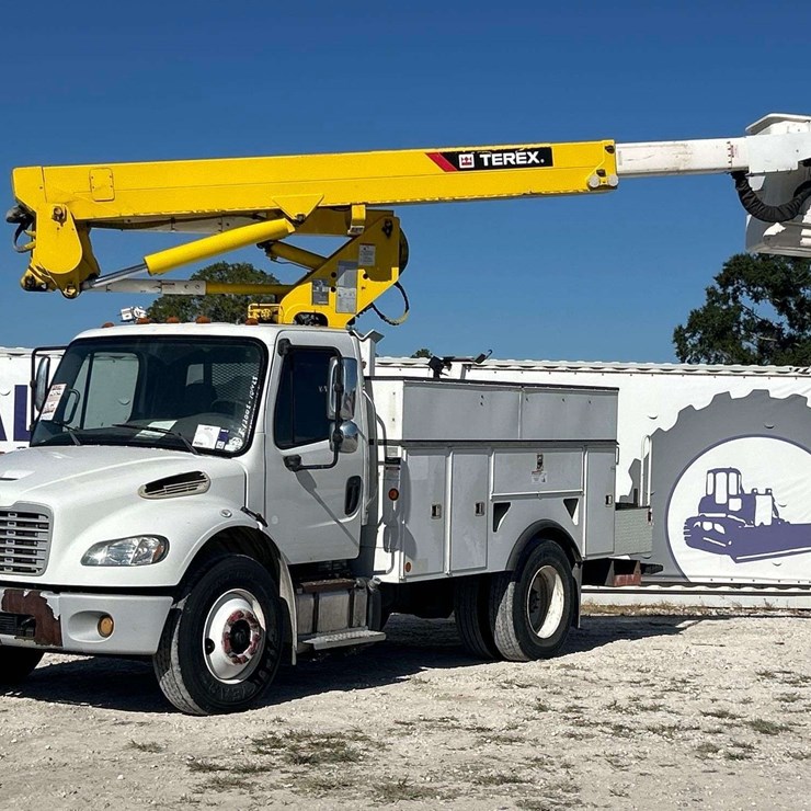2012 Freightliner M2 106 Terex Hi-Ranger TL41 41ft Insulated Bucket Truck
