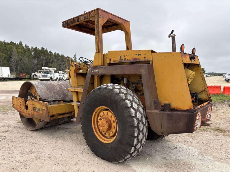 bomag-bw213d-image-4