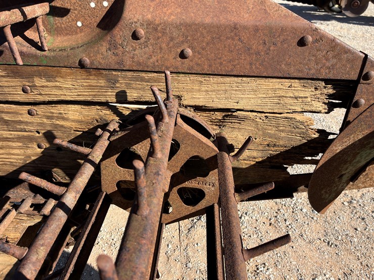 #t15024-•-john-deere-manure-spreader-image-8