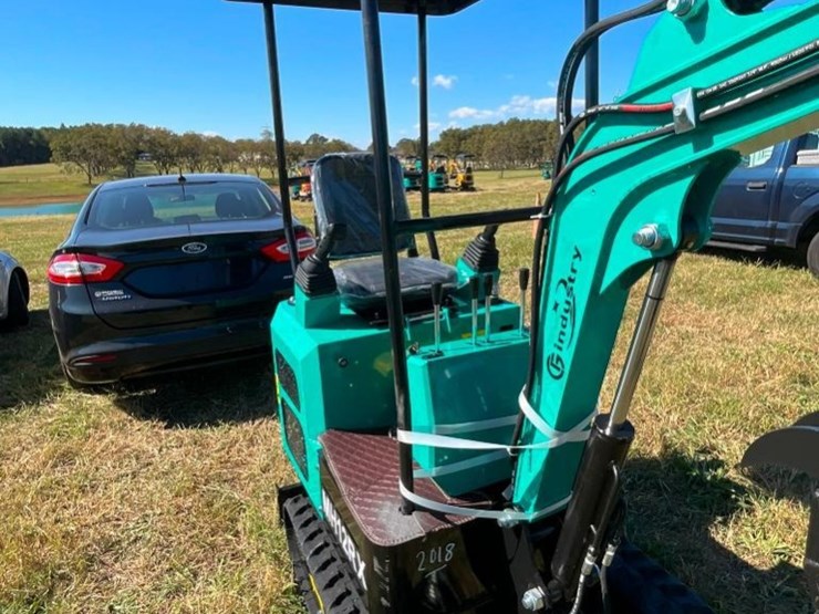 unused-cfg-mh12rx-mini-excavator-image-4