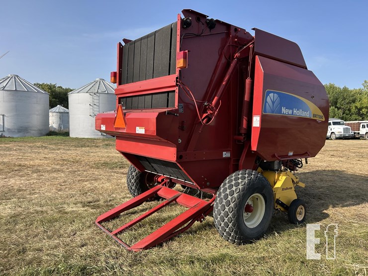 2008-new-holland-br7090-image-5