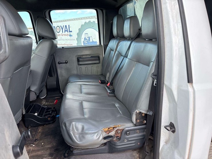 2012-ford-f550-image-33