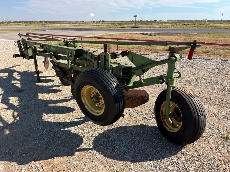 john-deere-1350-image-7