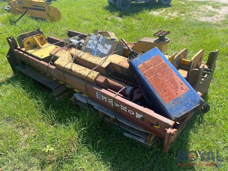 mohawk-12,000lb-two-post-electric-auto-lift-image-4