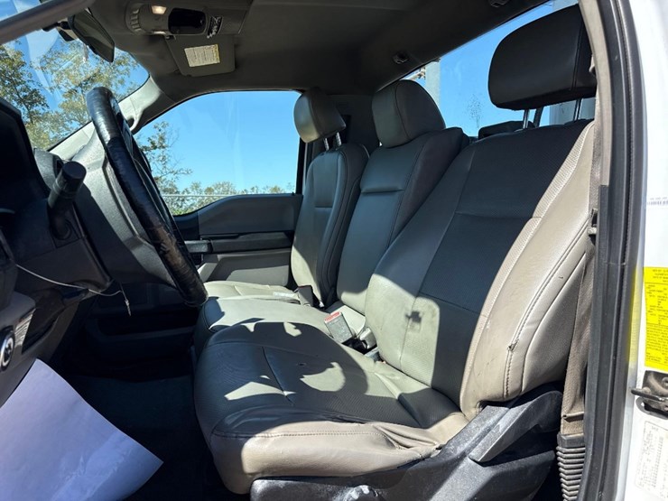 2017-ford-f450-xl-image-23