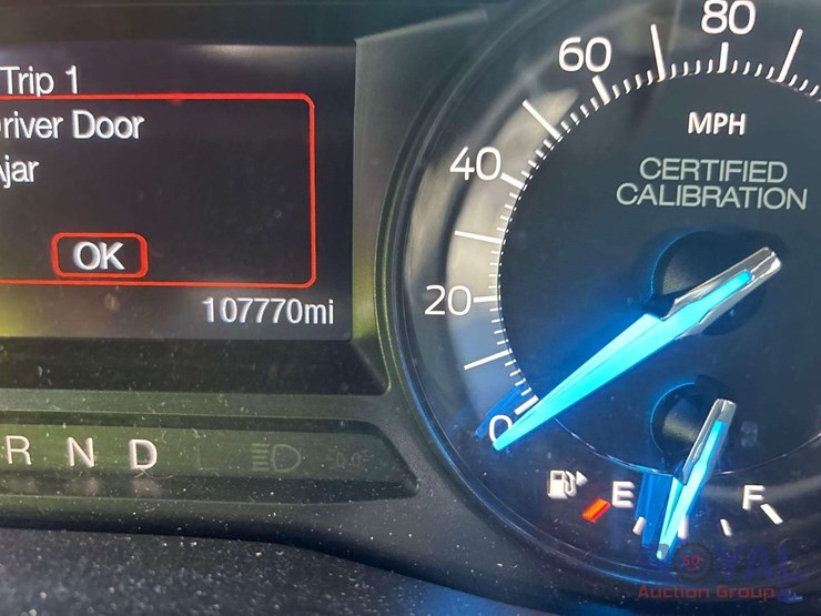 2017-ford-explorer-image-6