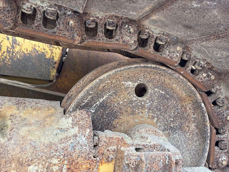 caterpillar-d3c-lgp-image-45