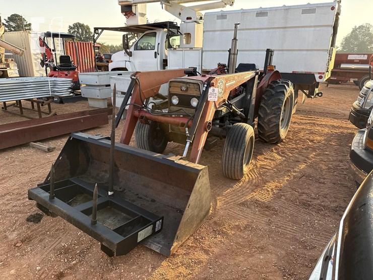 massey-ferguson-240-image-1