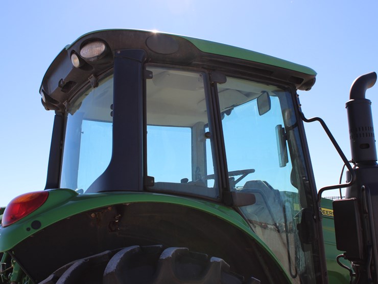 john-deere-6120m-image-33