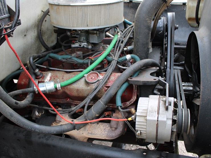 1982-international-s1700-image-39