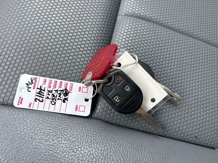 2016-ford-f250-image-27