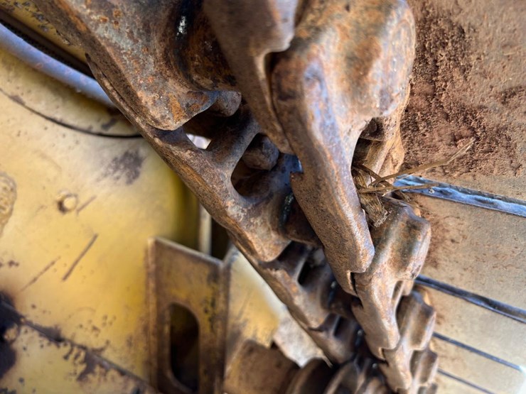 caterpillar-935b-image-15