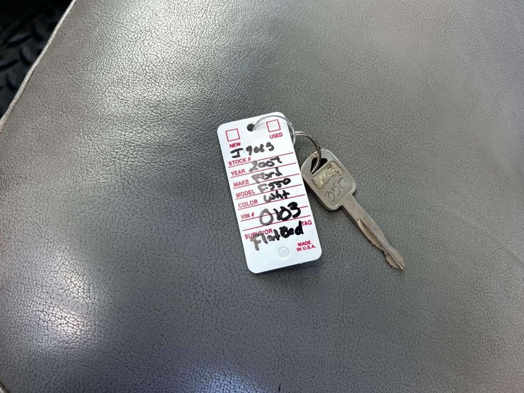 2007-ford-f550-image-21