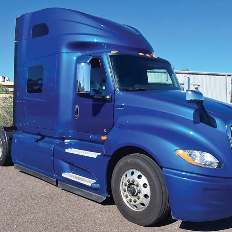 2022 INTERNATIONAL LT