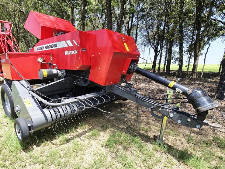 2020-massey-ferguson-1840-image-3