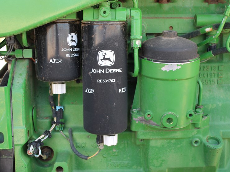 john-deere-8320-image-58