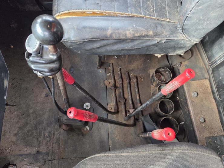 1989-mack-rd690s-image-67