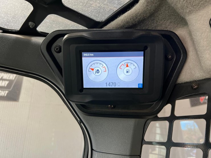 2024-bobcat-t66-image-24