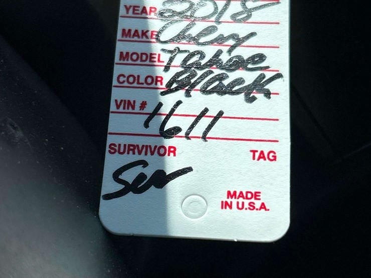 2018-chevrolet-tahoe-image-33