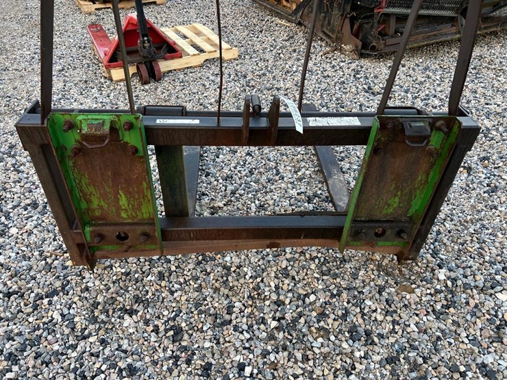 john-deere-46-image-10