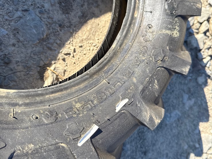 #2806-•-(1)-carlisle-super-lug-6-12-tire-inv#-2806-image-6