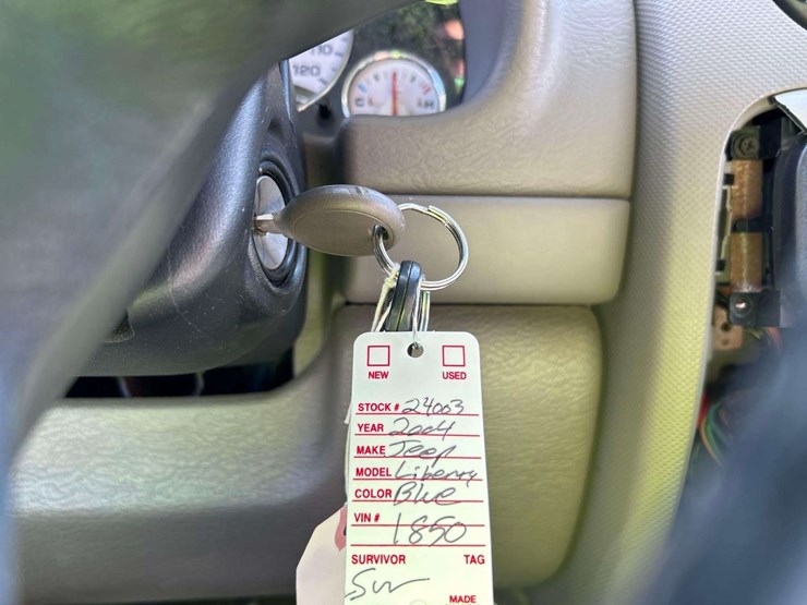 2004-jeep-liberty-image-28