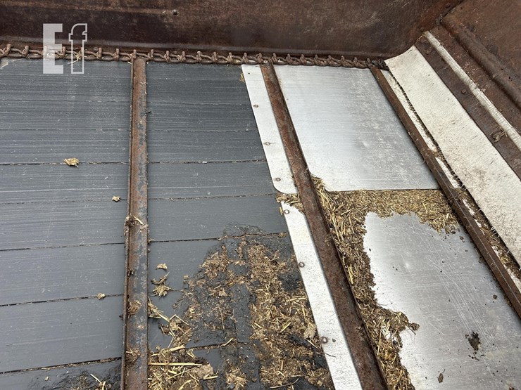 new-holland-185-image-5