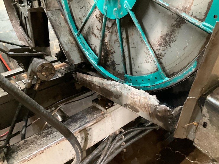 #130-•-wood-mizer-pallet-lumber-resaw-image-61