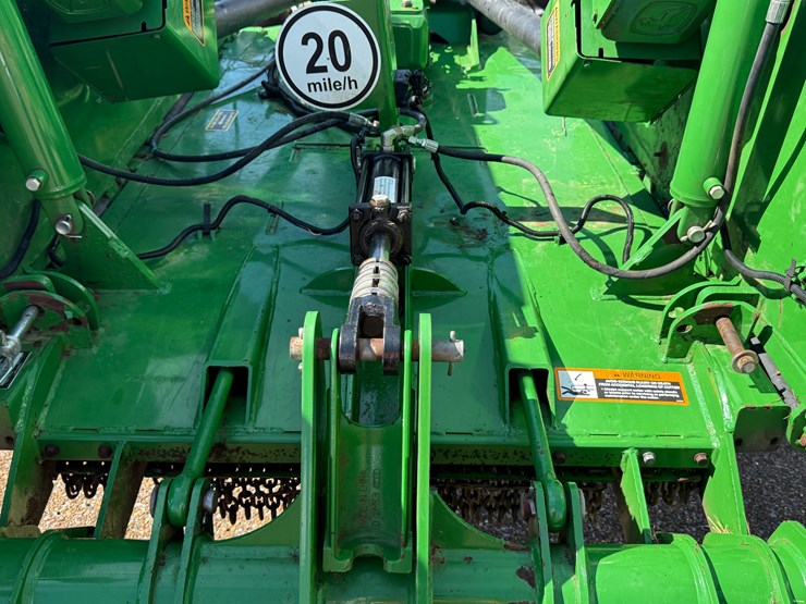 john-deere-e12-image-13