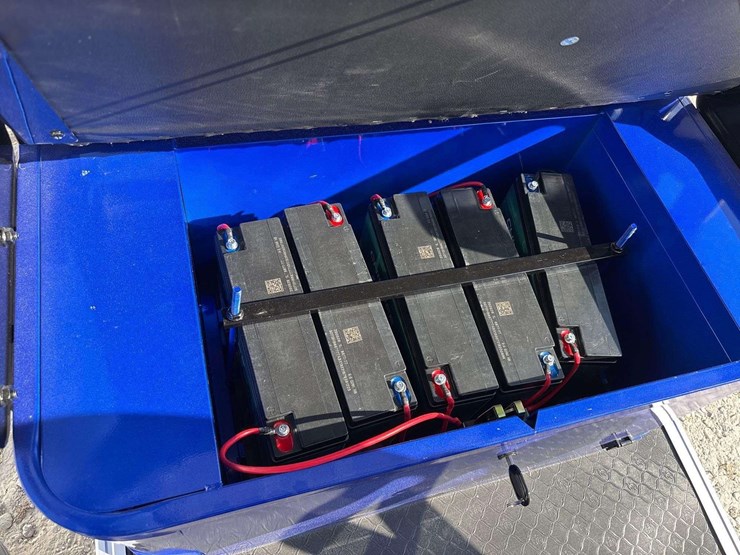 2025-electric-cart-image-13