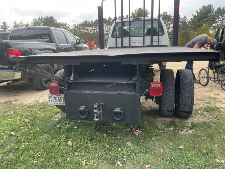 2004-ford-f550-image-10