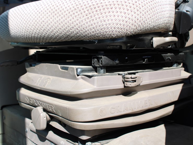 john-deere-6120m-image-79