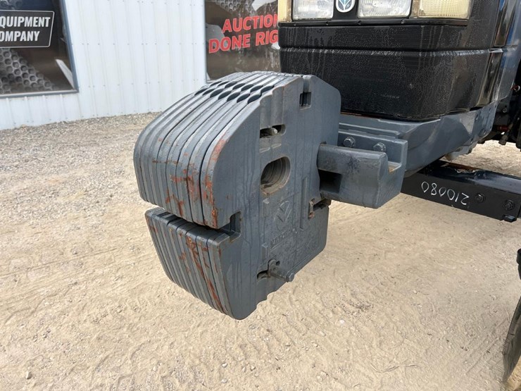 new-holland-tm150-image-9