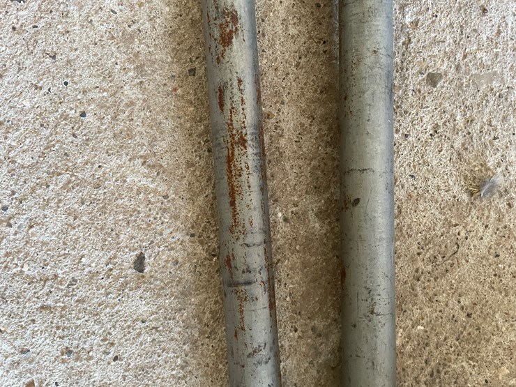 #1064-•-(2)-dixon-fire-hydrant-wrenches-image-5