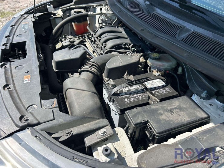 2017-ford-explorer-image-8