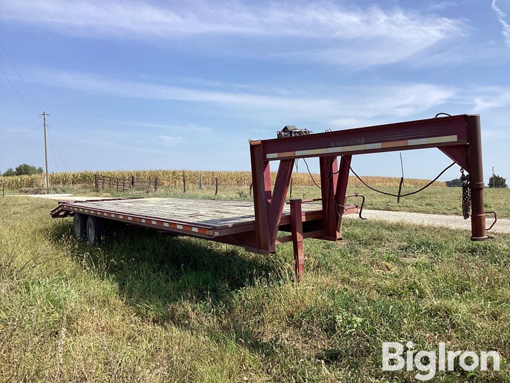 1994-titan-trailer-image-3