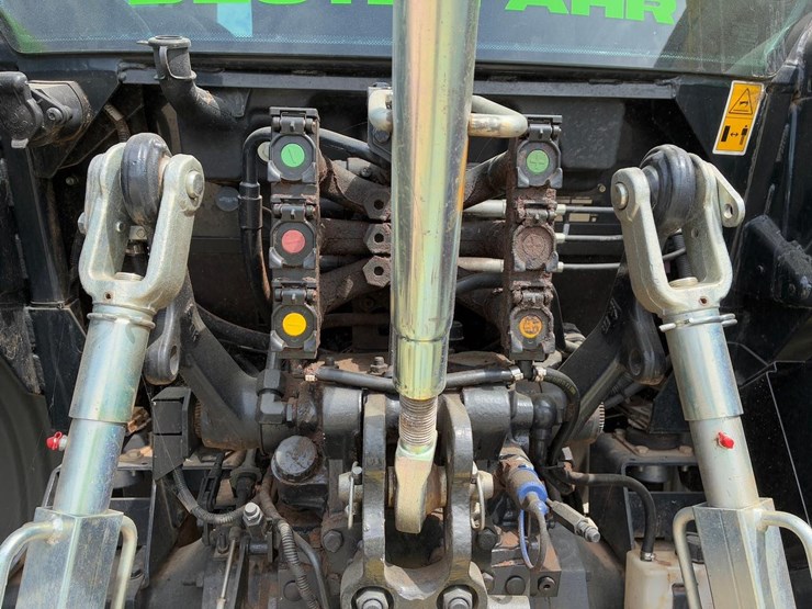 2022-deutz-fahr-5110g-image-17