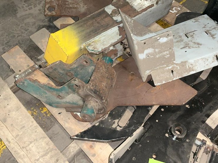 #157-•-wm-4000-log-turner-arms-and-parts-image-6